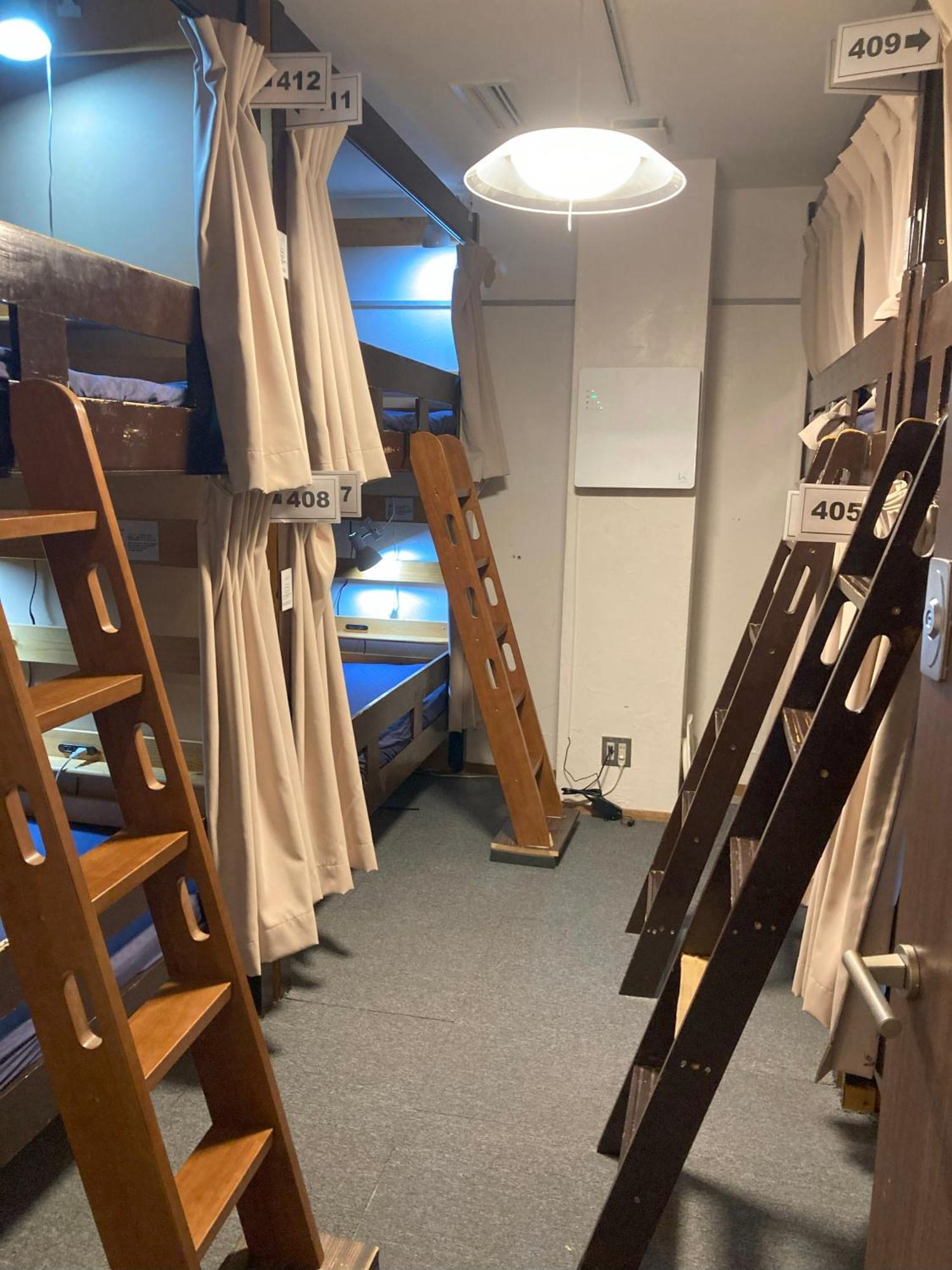 Hostel Lodging Tokyo Ueno Экстерьер фото